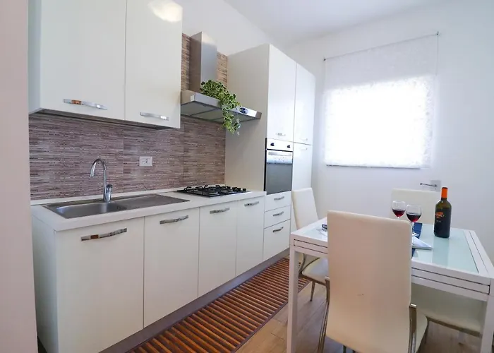 Casa Aurora A 度假居 *