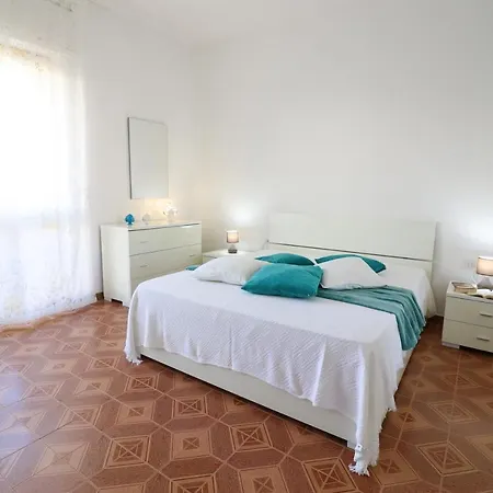 Casa Aurora A Semesterbostad
