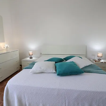 Casa Aurora A Holiday home *