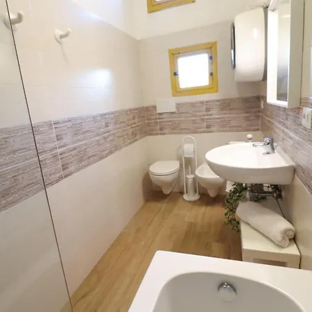 Holiday home Casa Aurora A *