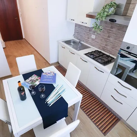 Casa Aurora A Semesterbostad