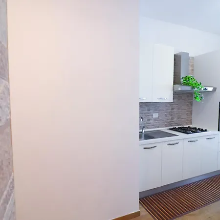 Casa Aurora A Tatil Evi